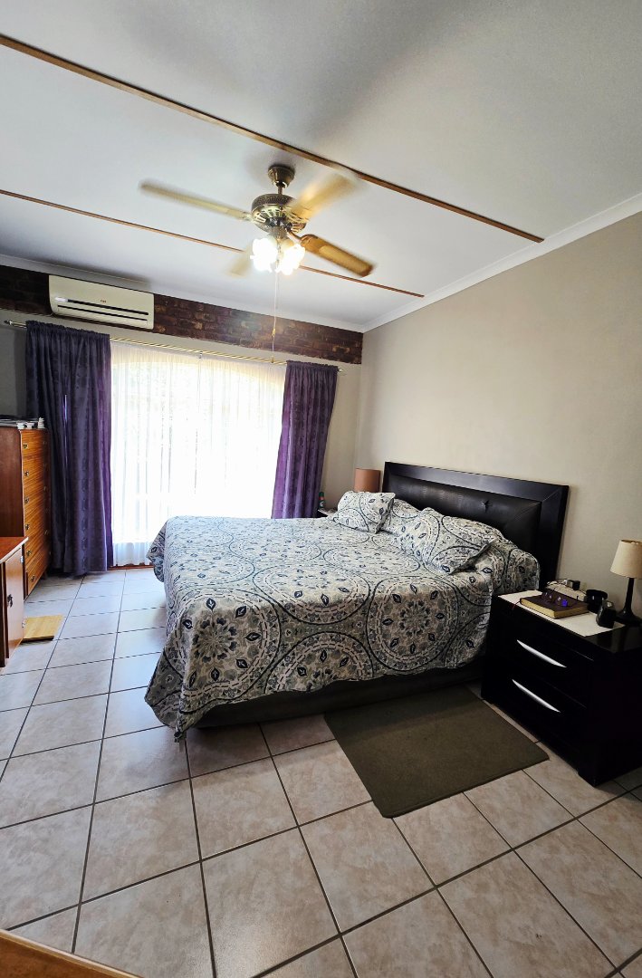 3 Bedroom Property for Sale in La Hoff North West